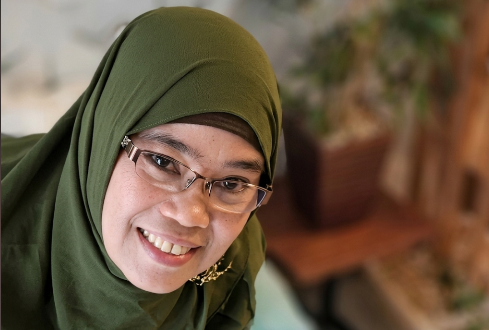 Cafe Agnes Sensei — Prof. Dr. Ir. Dorothea Agnes Rampisela, M.Sc.